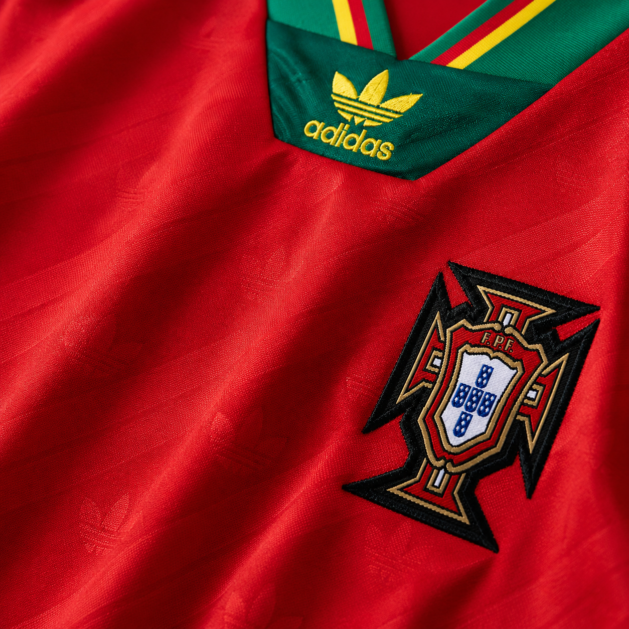 Retro Portugal 92/94 Home